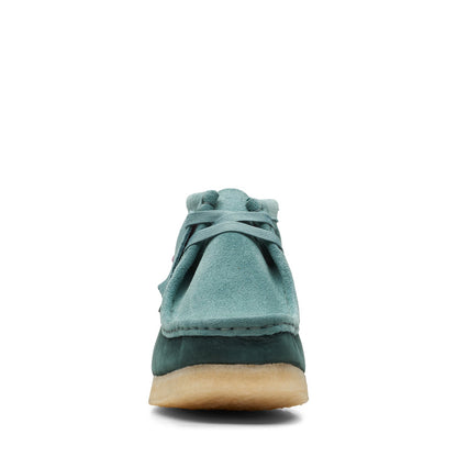 Clarks Wallabee Boot 26167942 Womens Green Leather Lace Up Chukkas Boots