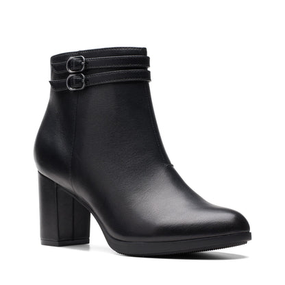 Clarks Bayla Light 26174481 Womens Black Leather Zipper Ankle & Booties Boots