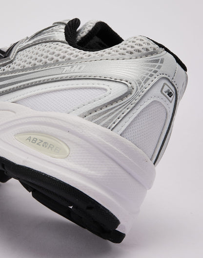 New Balance 740 Grade-School