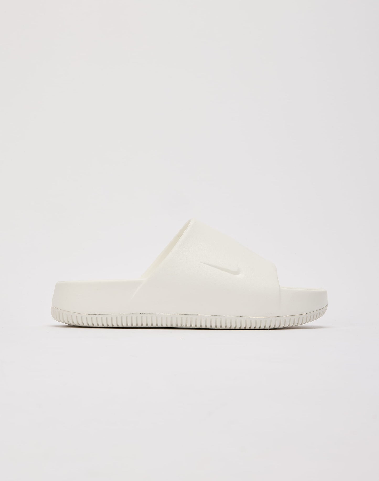 Nike Calm Slides