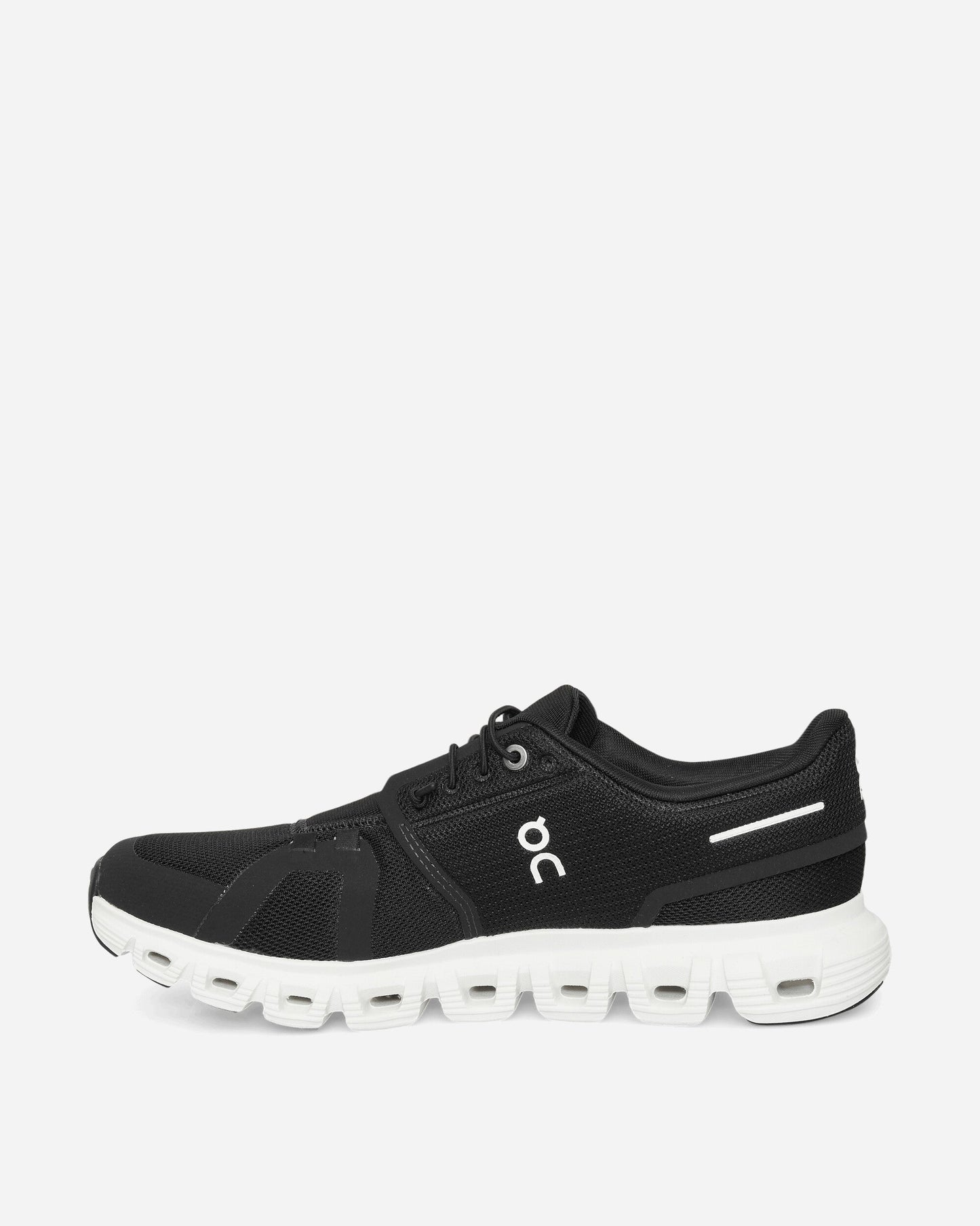 Cloud 6 Sneakers Black / White