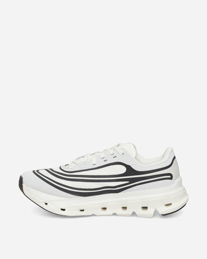 Cloudflow 5 AD Sneakers Ivory / Black