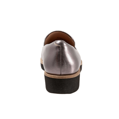 Softwalk Westport S2011-033 Womens Gray Leather Slip On Loafer Flats Shoes