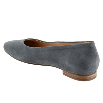 Trotters Honor T2057-471 Womens Gray Wide Suede Slip On Ballet Flats Shoes