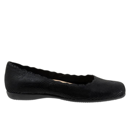 Trotters Sabine T2255-004 Womens Black Leather Slip On Ballet Flats Shoes