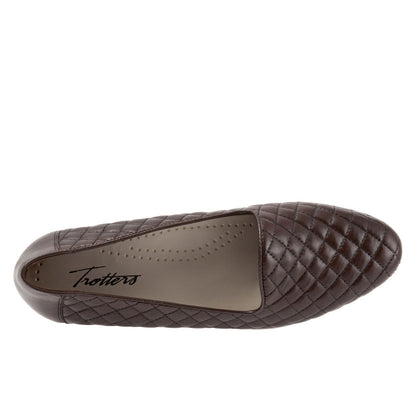 Trotters Liz T5158-235 Womens Brown Extra Wide Leather Loafer Flats Shoes