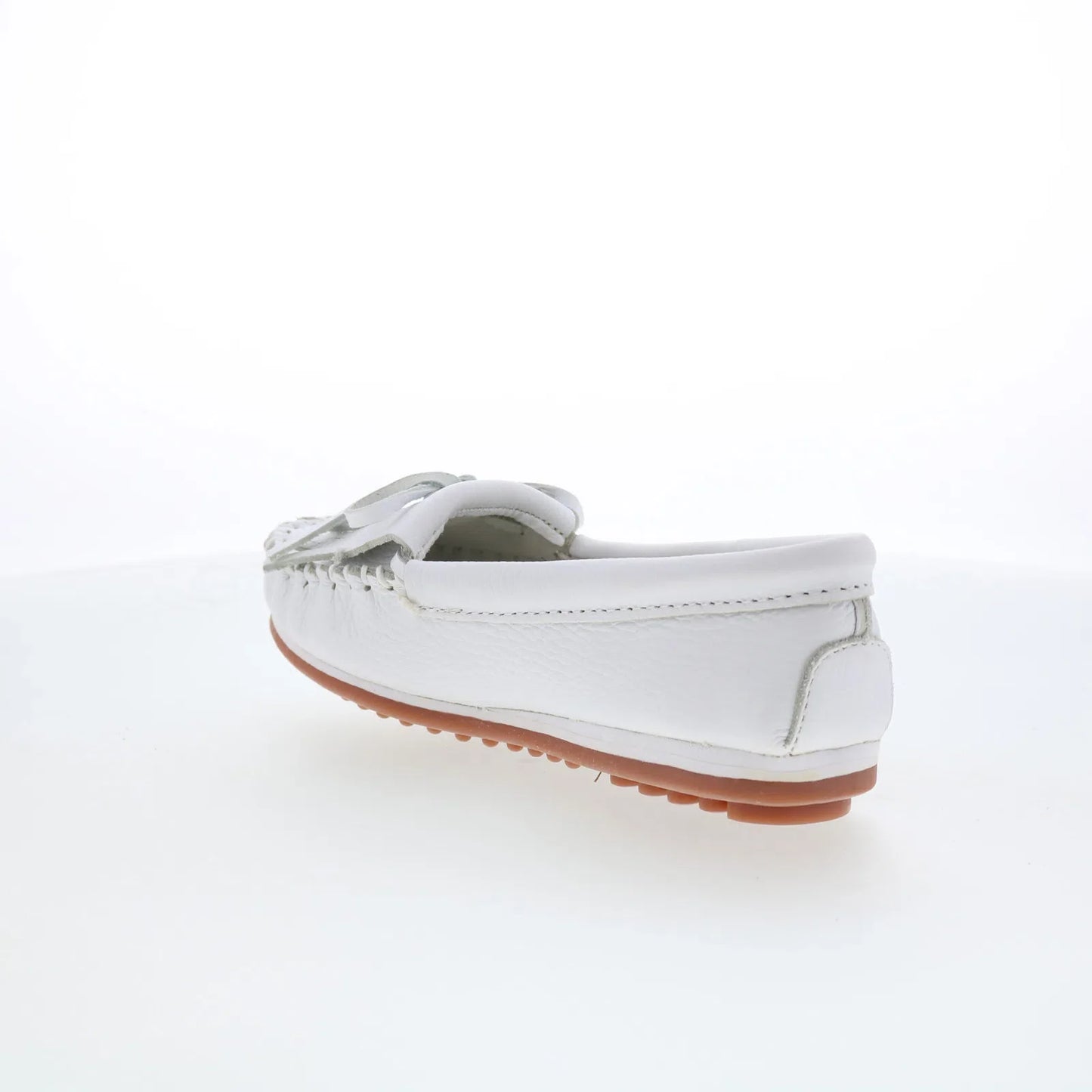 Minnetonka Kilty Plus 4324 Womens White Leather Loafer Flats Shoes