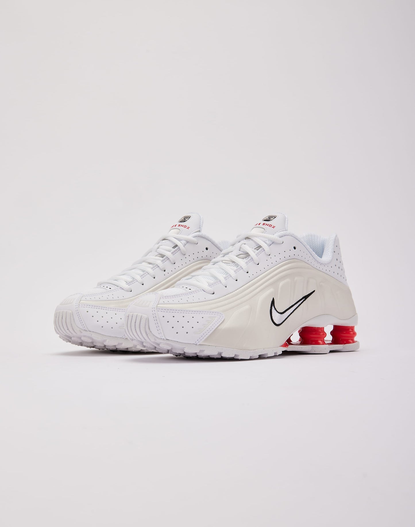 Nike Shox R4
