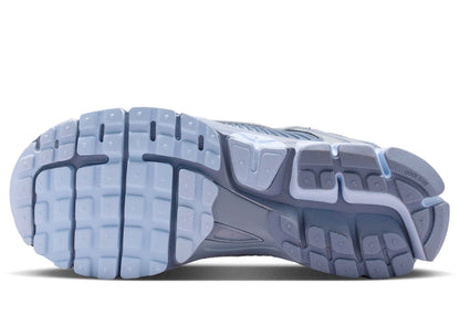 Women's Nike Zoom Vomero 5 in Ashen Slate / Metallic Silver