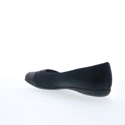 Trotters Stella T2374-014 Womens Black Synthetic Slip On Ballet Flats Shoes