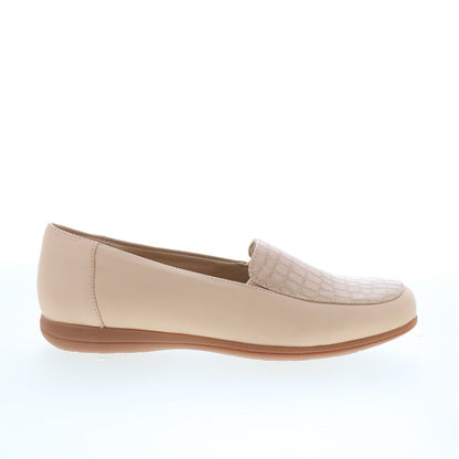 Trotters Deanna T2055-157 Womens Beige Leather Slip On Loafer Flats Shoes