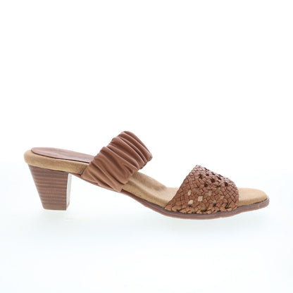 Trotters Mae T2314-215 Womens Brown Leather Slip On Heeled Sandals Shoes