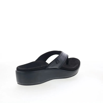 Spenco Weekend SP1076BLK Womens Black Leather Flip-Flops Sandals Shoes